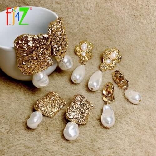 F.J4Z Vintage Irregular Earrings for Women Golden Alloy Geo Simulated Pearl Statement Earring Lady Party Jewelry Gifts Dropship