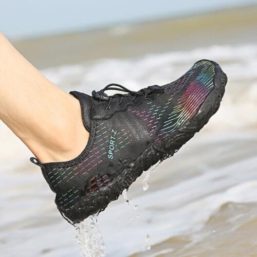 Aqua Shoes Men Slip On Upstream Shoes Quick Dry Wading Sneakers Water Hiking Beach Surfing Shoes Swimming Slippers Zapato Agua