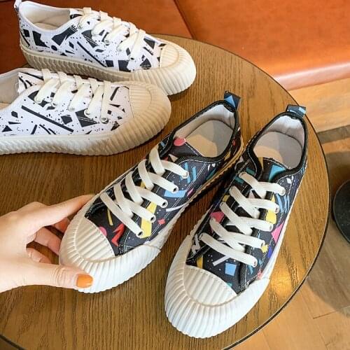 Classic high-top Women Canvas Shoes Female Casual shoes Sneakers Woman Lace Up Solid Shoes Color Matching U12-44