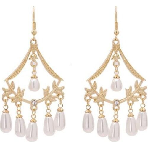 Imitation pearls Water Drop Earrings for Women Trendy Jewelry Tree Leaves Baroque Dangle Earring Banquet Delicate Earing
