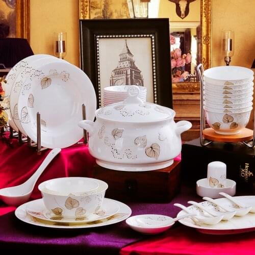 Jingdezhen ceramics wedding gift bowl dishes Phnom Penh 56 head bone china tableware set