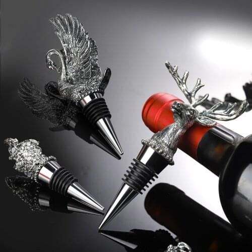 Jagermeister Style 1Pcs Wine Pourer Zinc Alloy Deer Elk Lion Bull Head Wine Stopper Drinks Bar Tools Night Club Bar Accessories
