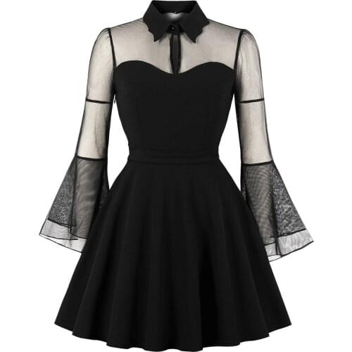 Cross-border e-commerce new large womens wear Halloween black queens screen horn sleeve splicing retro dress 1685