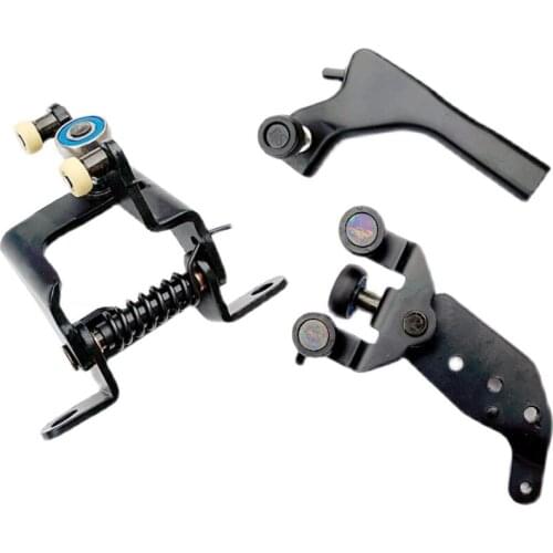 68310-26040 ROLLER ASSY, SLIDE DOOR, UPPER, RH FOR TOYOTA HIACE 2004-2014