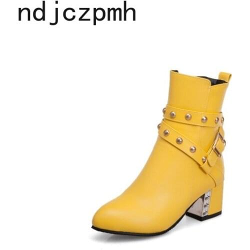 Womens Boots New Winter Fashion Pointed Zipper Mid Heel Short Tube Comfortable Womens Shoes Plus Size 32-48 Heel Height 5.5cm