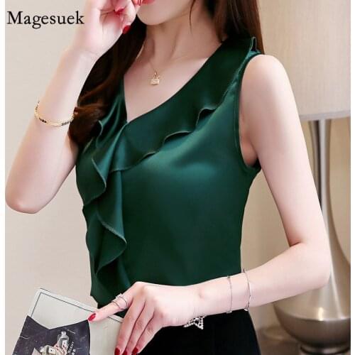 Women Blouses Summer Blouse Chiffon Blouse Women Shirts Women 2021 V-neck Plus Size Sleeveless Womens Tops and Blouses Z07 50