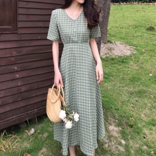 Vintage Plaid Dress Autumn V-Neck Button High Waist French Dress Women Casual Plus Size Women Clothing Elegant Maxi Dress