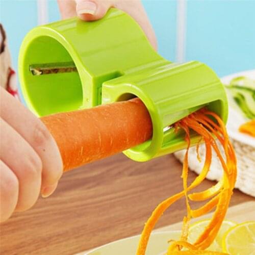 Spiral Shape Vegetable Slicer PP Stainless Steel Carrot Slicer With Knife Sharpener Cucumber Chopper Veggie Grater