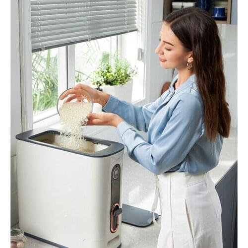 Smart rice bucket household insect-proof moisture-proof sealed flour storage tank rice cylinder rice box storage box