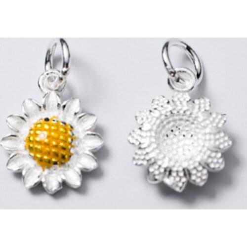 925 Sterling Silver Sweet Craftfwork Daisy Charms 14mm Decoration Women Silver Pendant For Necklace DIY Jewelry Accessories Gift