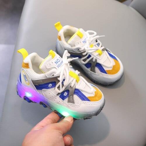 1-7 Years Baby Shoes Shiny 2021 Children Kids Baby Girls Sneakers Bling Led Light Luminous Anti-Slip Running Sport Shoes Booties
