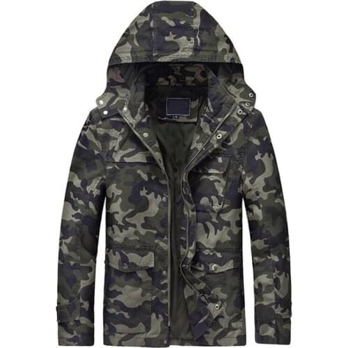 Spring and autumn new mens camouflage jacket military hooded jacket Casual windproof coat