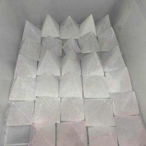 1pcs Natural Selenite Pyramid Home Decor Stones White Crystal Chakra Energy Healing Stones