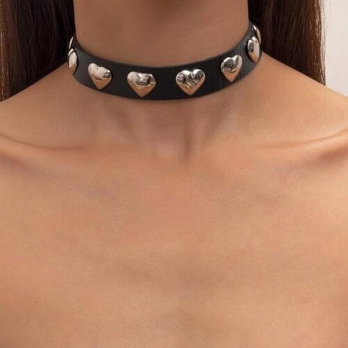 Sexy Exaggerated Gothic Black PU Clavicle Neck Collar Party Heart Alloy Chic Women Short Choker Necklace Adjustable Accessories