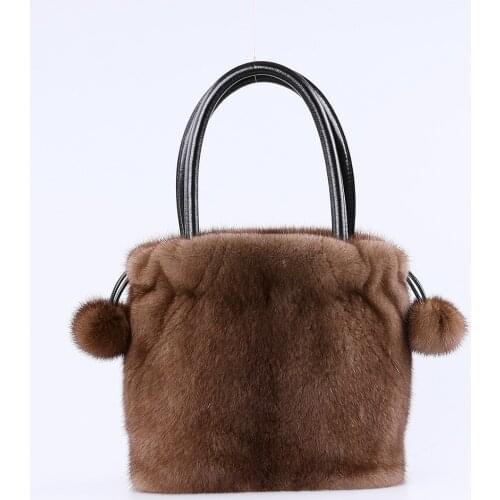 Luxury Ladies Handbag Real Mink Fur Tote Bag Women Draw String Fur Bag With Two Balls