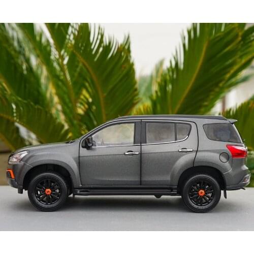 1:18Scale Simulation Car Model MU-X Diecasting Off-road Vehicle Alloy Car Metal Car Toy Souvenir Adult Gift Display Hot Toys