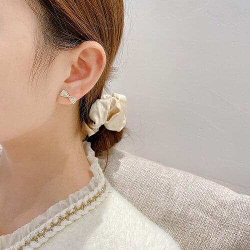 Luxury Bowknot Shaped Rhinestone Korean Stud Earrings for Women 2020 New Fashion Jewelry Simple Crystal Earring Bijoux Gifts