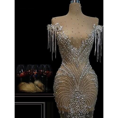 Gorgeous Crystals Short Celebrity Prom Dresses 2021 Mini Illusion Red Carpet Runaway Dress Evening Wear Sexy Party Gowns Robes