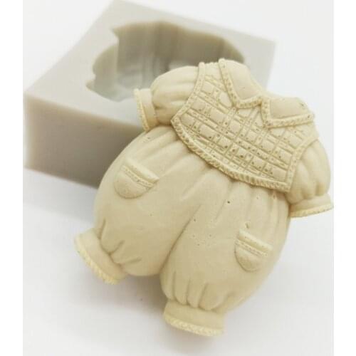 Minsunbak Cute Baby Clothes Chocolate Baking Tools Food Grade Silicone Mold Decorated On The Edge Of The Cake
