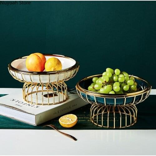 Round Ceramic Display Plate, Tall Plate, Golden Iron Frame, Cake Plate, European-style Dining Table, Snacks Snacks Display Stand