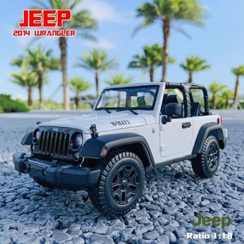 Maisto 1:18 JEEP Wrangler white off-road vehicle Alloy Retro Model Car Decoration Collection gift Die casting manufacturing
