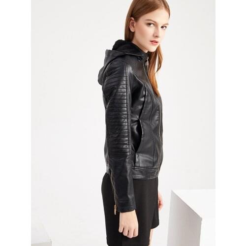 Casual Leather Jacket Warm Velvet Motorcycle Jacket Windbreaker Leather Jacket With Hood 2021 Autumn And Winter New Ladies