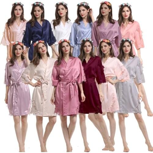 Satin pajamas wedding robe Dressing Gown bridesmaid sister mother of the bride robes Bride Bridesmaid wedding Short Robe A900R