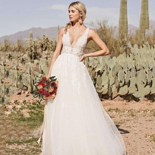 Eightree Boho Wedding Dresses Vestido de Noiva 2021 Lace Bride Dress V Neck Backless Wedding Gowns A Line Applique Women