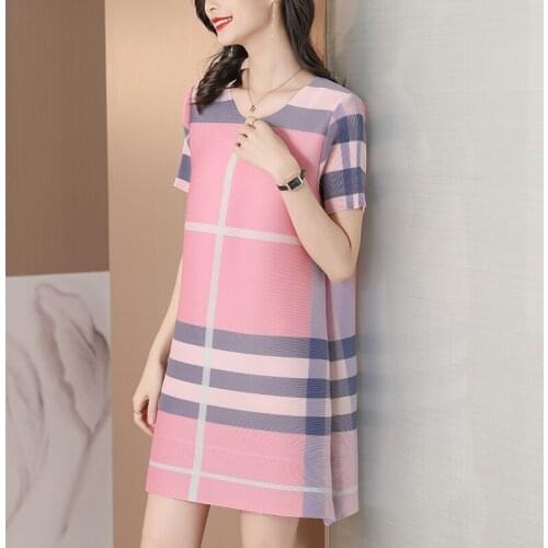 Women Dress Summer 2021 New Office Lady Knitting Print Plaid Patchwork Loose Short Sleeve Pleated O-Neck Pink Yellow Dresses