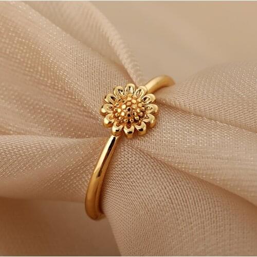 Dainty Daisy Rings For Women Wedding Jewelry Mini Sunflower Stackable Ring Bridesmaid Gifts 2021 Bague Femme