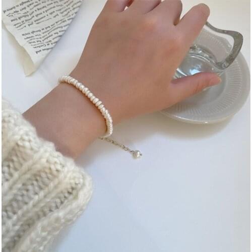 Baroque Pearl Bracelets Fashion Jewelry Simple White Natural Freshwater Pearl Bracelet for Women Girl Daily Wild Beaded Bangles