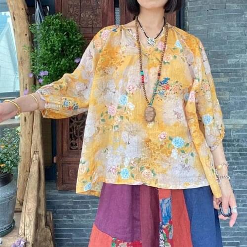 Johnature Ramie Women Vintage Print Flower Thin Shirts Tops V-Neck Half Sleeve Blouses 2021 Summer New Loose Retro 4color Shirts