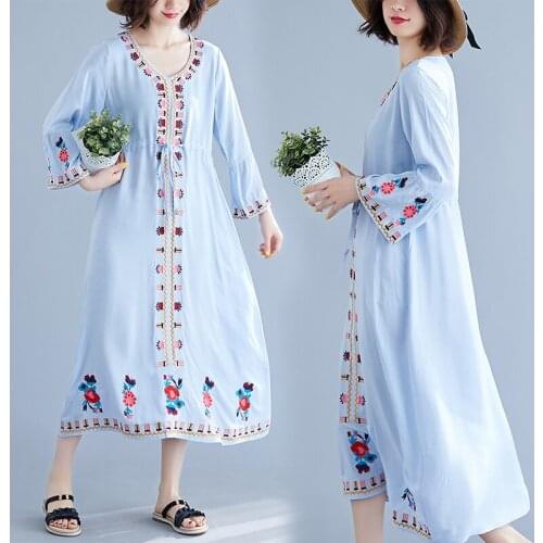 2021 New Arrival Long Sleeve Fashion Spring Dress Soft Cotton Embroidery Floral Vintage Travel Casual Dress Women Long Dress