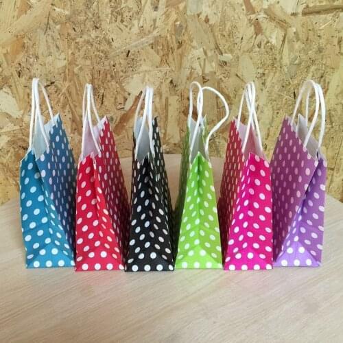 10pcs/Lot Polka Dot kraft paper gift bag stationery holder Festival Paper bag with handles Fashionable jewellery bags 21*15*8cm