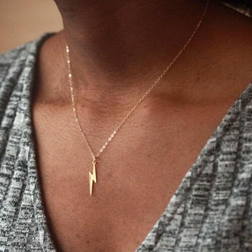 Simple Creative Mini Lightning Shaped Pendant Necklaces Women Long Chain Clavicle Necklace Jewelry Kolye Gift YN391