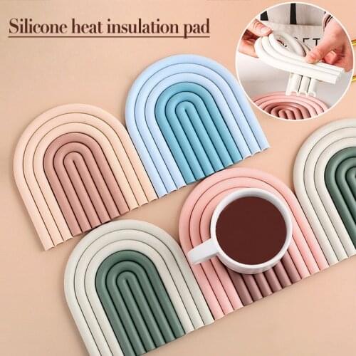 Rainbow Silicone Pot Holder Coaster Dining Table Pad Anti-Scald Bowl Mat Kitchen Heat-Resistant Placemat Kitchen Accessories
