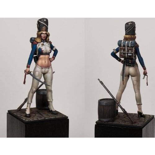 New Unassembled 1/24 70mm ancient woman warrior stand (WITH BASE ) Resin Figure Unpainted Model Kit