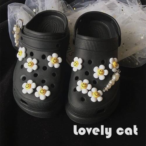 1pcs Flower Shoe Decoration Buckle Charms Accessories Cute Sunflower DIY Combination Jibz for Crocs Bracelets Party Gifts