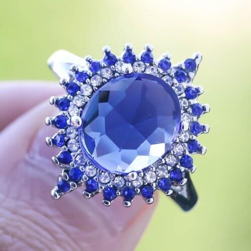 Charm Large Dark Blue Rhinestone Rings for Women Mothers Day Gift Flower Design Cubic Zirconia Finger Ring Fashion Jewelry
