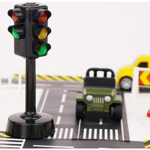 Mini Traffic Light Model Warning Lamp with Music LED Educational Toy for Kids Toddlers Age 3