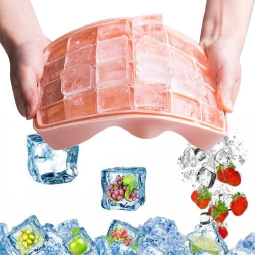 1PC Kitchen Silicone Ice Cube Mold Ice Cream Makers Ice Box With Lid Homemade Ice Hockey Artifact Household Kitchen DIY Tools