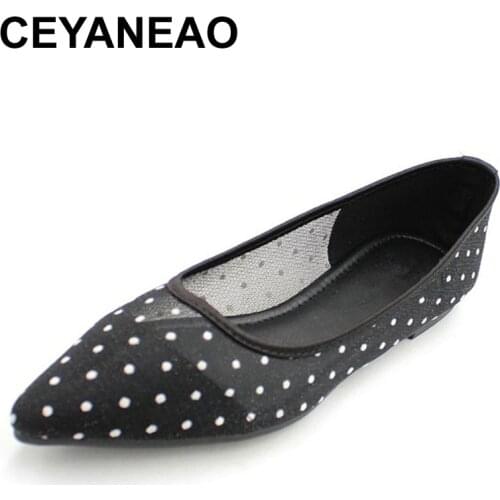 CEYANEAO Womens summer footwear casual shoes with a pointed toe on a flat sole breathable mesh shoes with polk dot pattern