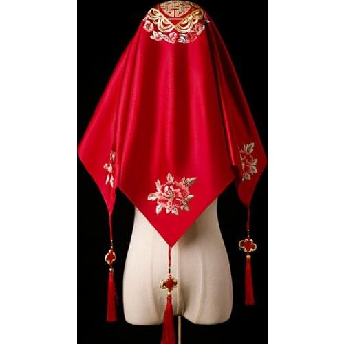 Red Veil Bride Wedding Headdress Chinese Style Xiu He Dress Retro Red Embroidered Satin Tassel Embroidered Head Xi Pa