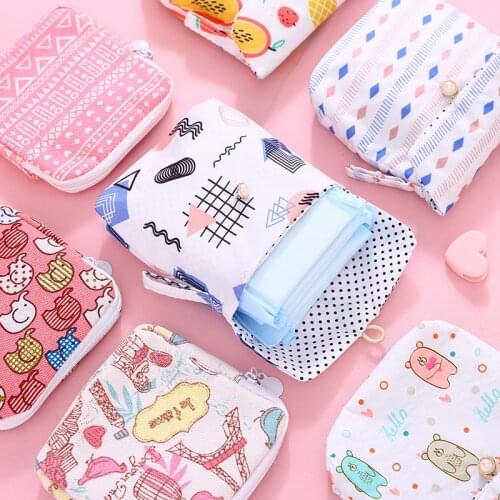 1pc Fresh Wind Kawaii Sanitary Napkin Package Coin Purse Storage Capacity Girl Student Storage Bag Kitchen Storage