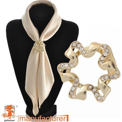 2018 Round scarf pin Dual Purpose rhinestone Fabric Flower Brooch Clip yellow gold alloy wedding costume jewelry