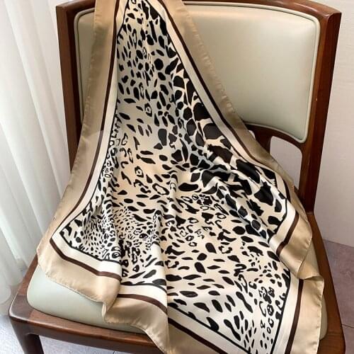 New fashion small square scarf female Leopard printed multifunctional Decorative summer sunscreen scarf Headband tyin gift