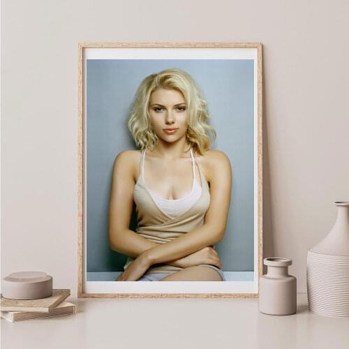 Marvel Super Hero Black Widow Canvas Printing Girl Scarlett Johansson Cute Sexy Flirt Posters for Bedroom Home Decor Frameless