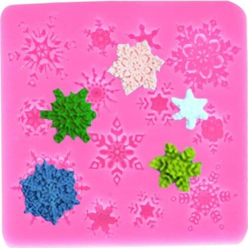 Christmas Snowflake Design Silicone Baking Mold Chocolate Cake Mold Non-stick Heat Resistant Handmade Cookware