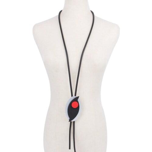 YD&YDBZ 2021 Leaves Wood Pendant Necklaces Women Hyperbole Elasticity Rubber Jewelry Necklace Sweater Chains Accessories Party