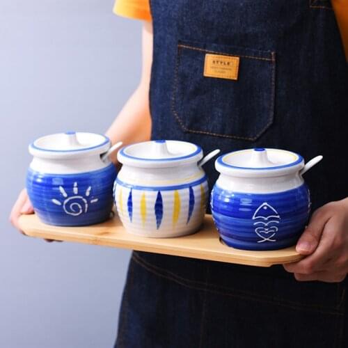 Japanese Ceramic Spice Jar Household Salt and Pepper Shakers Sugar Bowl Kitchen Cooking Tools Seasoning Box Condiment Bottle Set